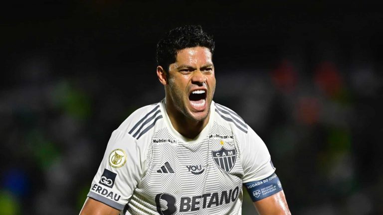 hulk-palmeiras-atletico-169-scaled.jpg